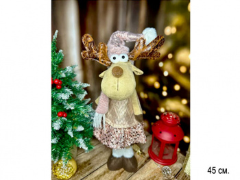 им Олень арт. W6813AB-2-601 Девочка в розовом костюме с пайетками 45 см в пак.